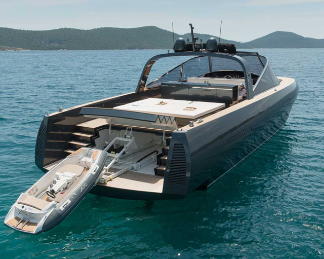 Foster + partners and alen yacht craft luxury 68-foot motorboat