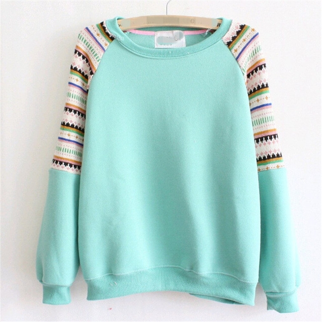 Women's embroidered Knitted Fleece Sweater