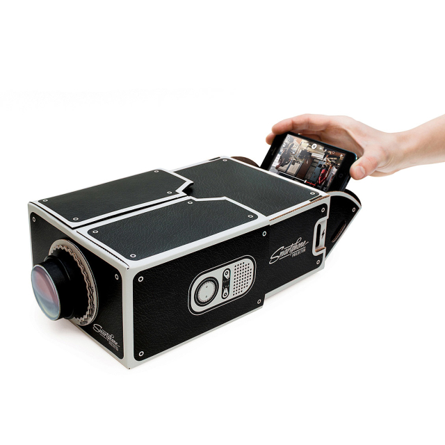 SMARTPHONE PROJECTOR