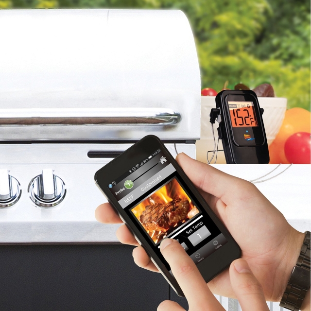 Maverick Wireless Cooking Thermometer Monitors 4 Probes Simultaneously